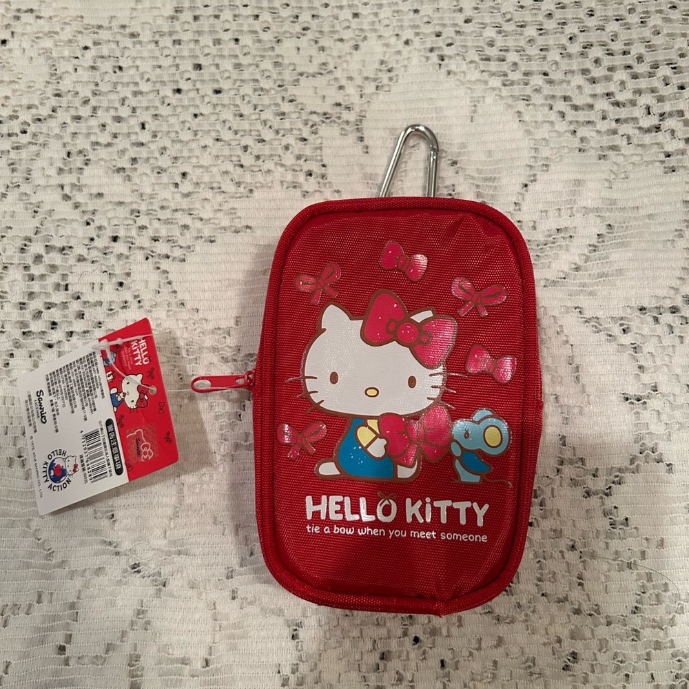 NWT❤️Hello Kitty Red Mini Pouch